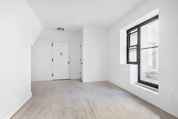 Rented by BH Brokerage Group | media 6