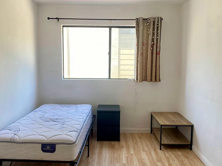4052 Mahaila Ave #F — Photo 8