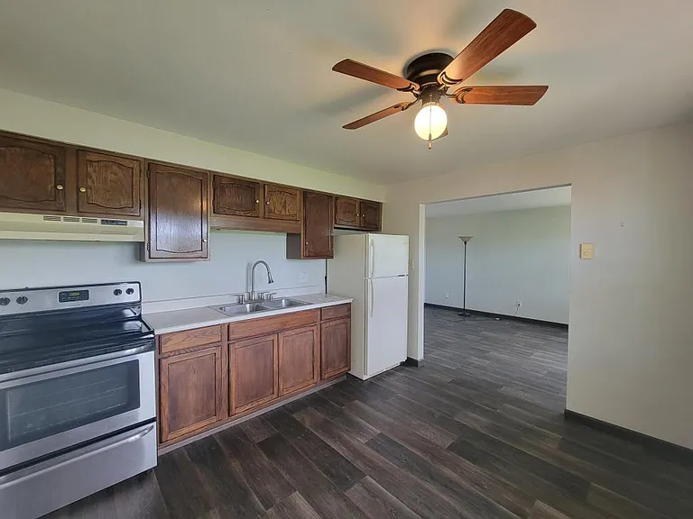 707 Lake Ave — Photo 4