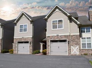 1207 Clymer Lane, Pocono Pines, PA