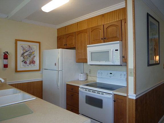 5th image of 1175 N Beachview Dr #182