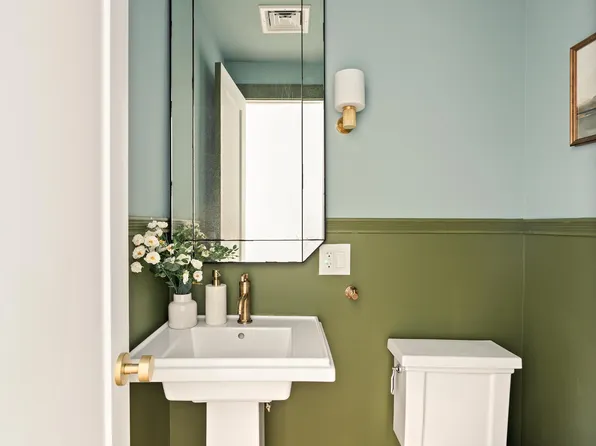 340 Lincoln Road image 25 of 25