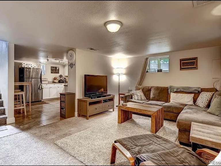 5422 S Nevada St #B — Photo 2