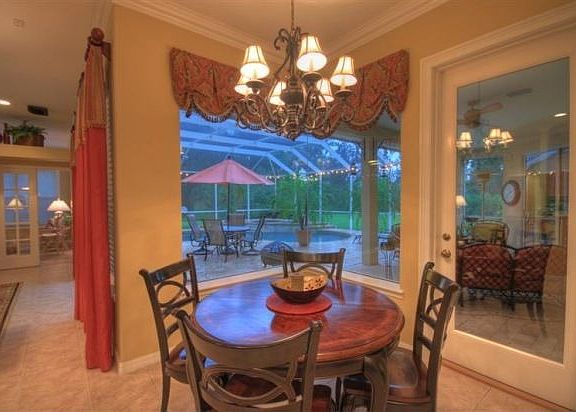 2nd image of 2835 Blue Springs Pl