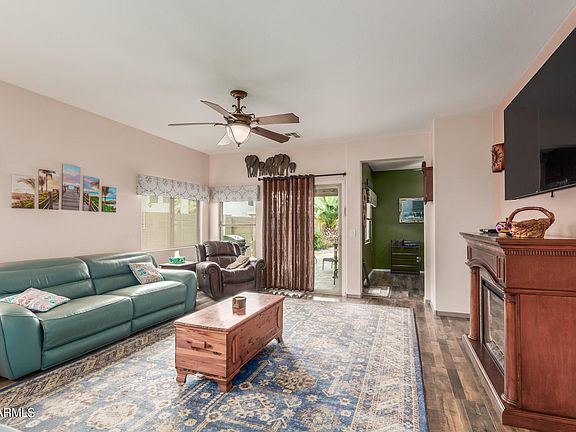 4th image of 44402 W NEELY Drive