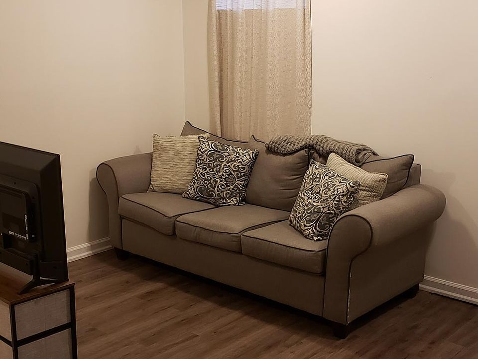 1st image of 26 Trina Ln APT 1