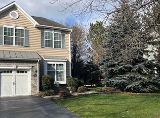 734 Huntington Dr, Fishkill, NY 12524