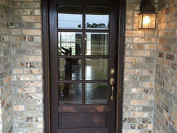 FRONT DOOR ENTRANCE