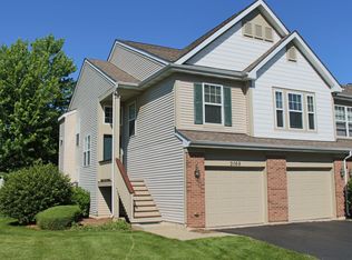 3165 Saganashkee Ln, Naperville, IL 60564