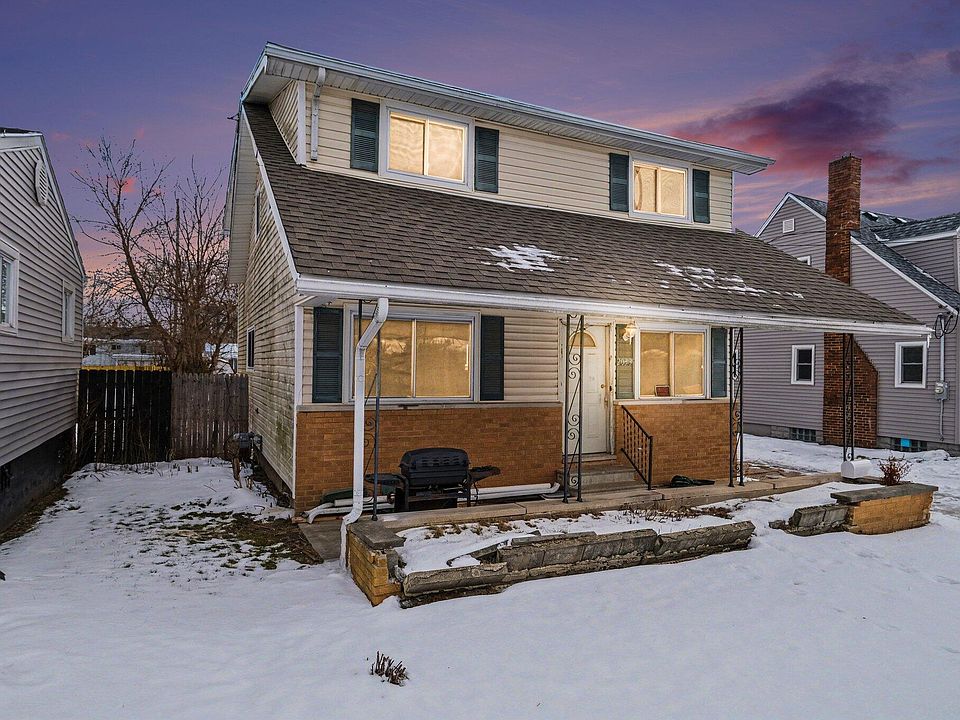 1st image of 2033 Seymour Ave