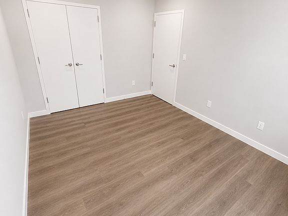 5th image of 83 Godwin Ave #201