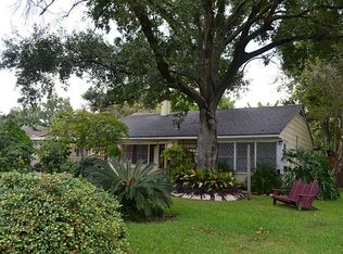 208 W Texas Ave, Pasadena, TX 77506