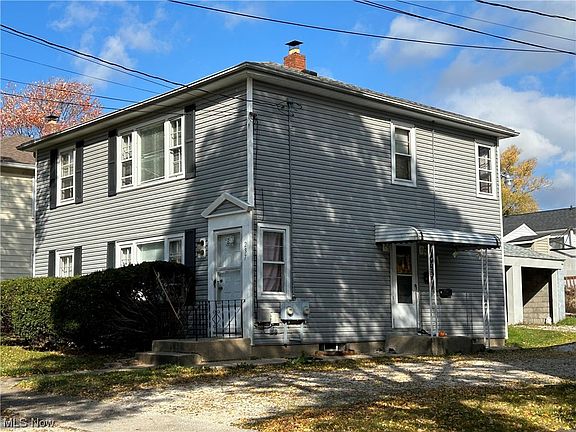 5th image of 237 Chestnut Blvd