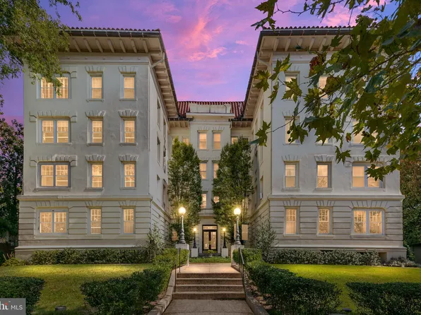 1657 31st St NW #406, Washington, DC 20007