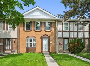 1020 Central Park Dr #2, Brampton, ON L6S 3J5