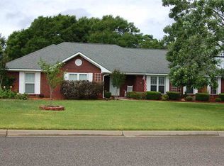 101 Daphne Dr, Enterprise, AL 36330