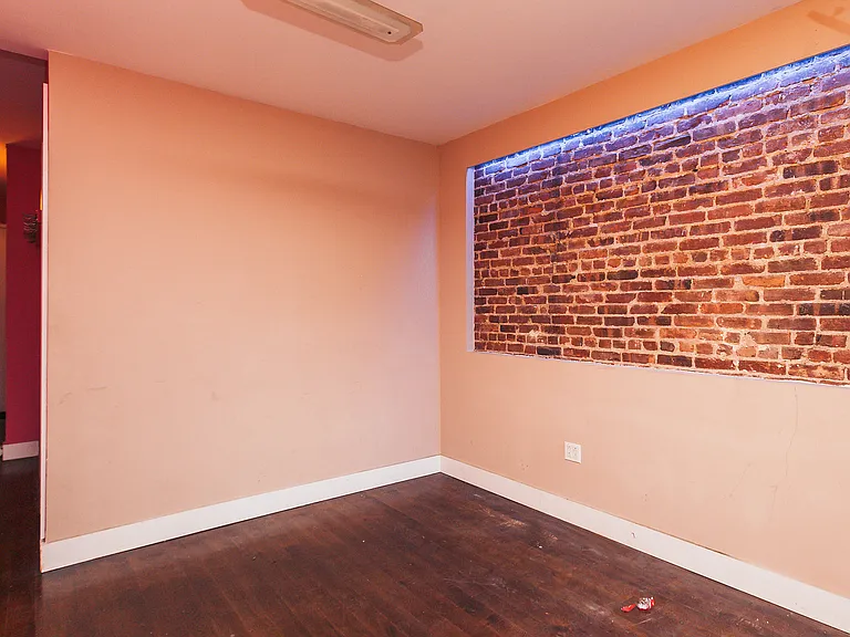 1426 Putnam Ave #1B — Photo 13