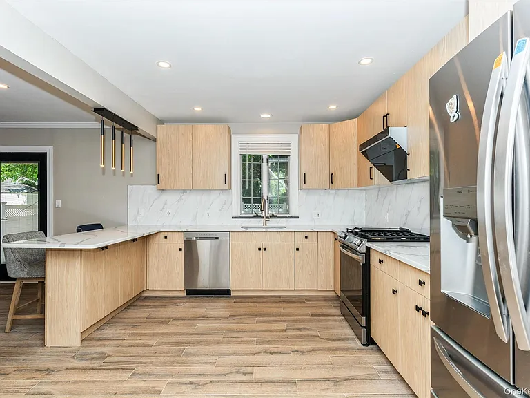 7 Bayview Ter — Photo 8