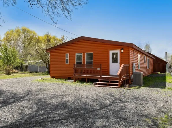 4832 Summers Ln, Klamath Falls, OR 97603