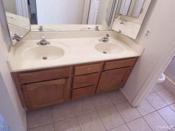 20140820000033137731000000-o