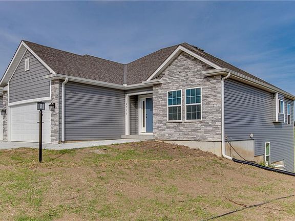 2nd image of 4715 Woodland Shores Dr