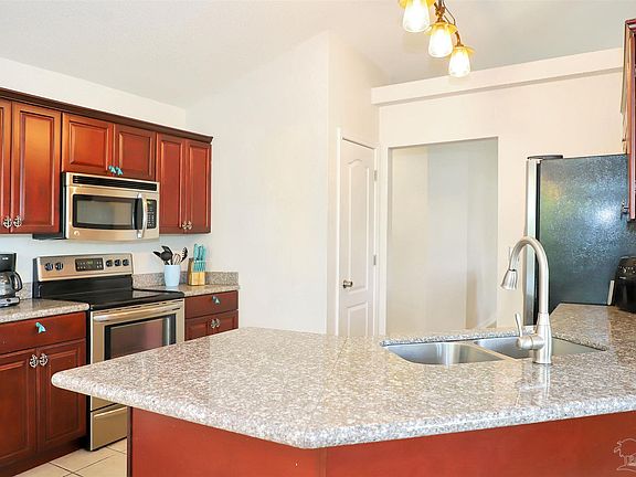 3rd image of 4903 Elea Calle Ln
