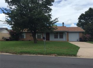 1306 N St, Barling, AR 72923