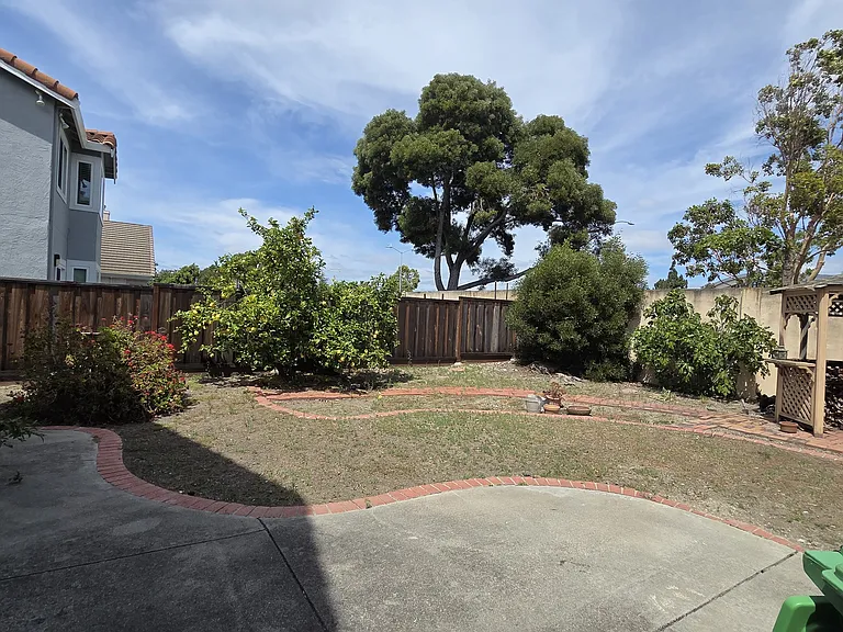 31240 Lamprey Dr — Photo 10