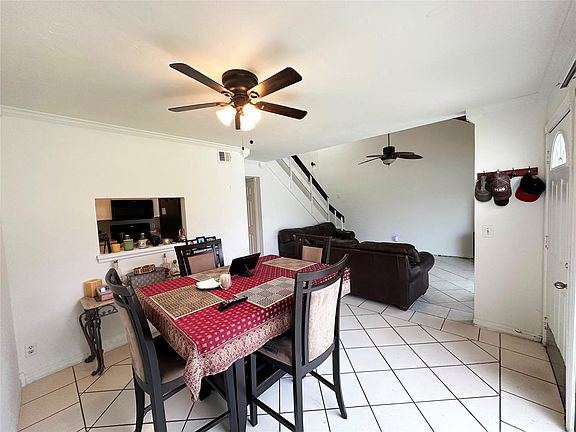 4th image of 9115 Green Meadows Way #9115