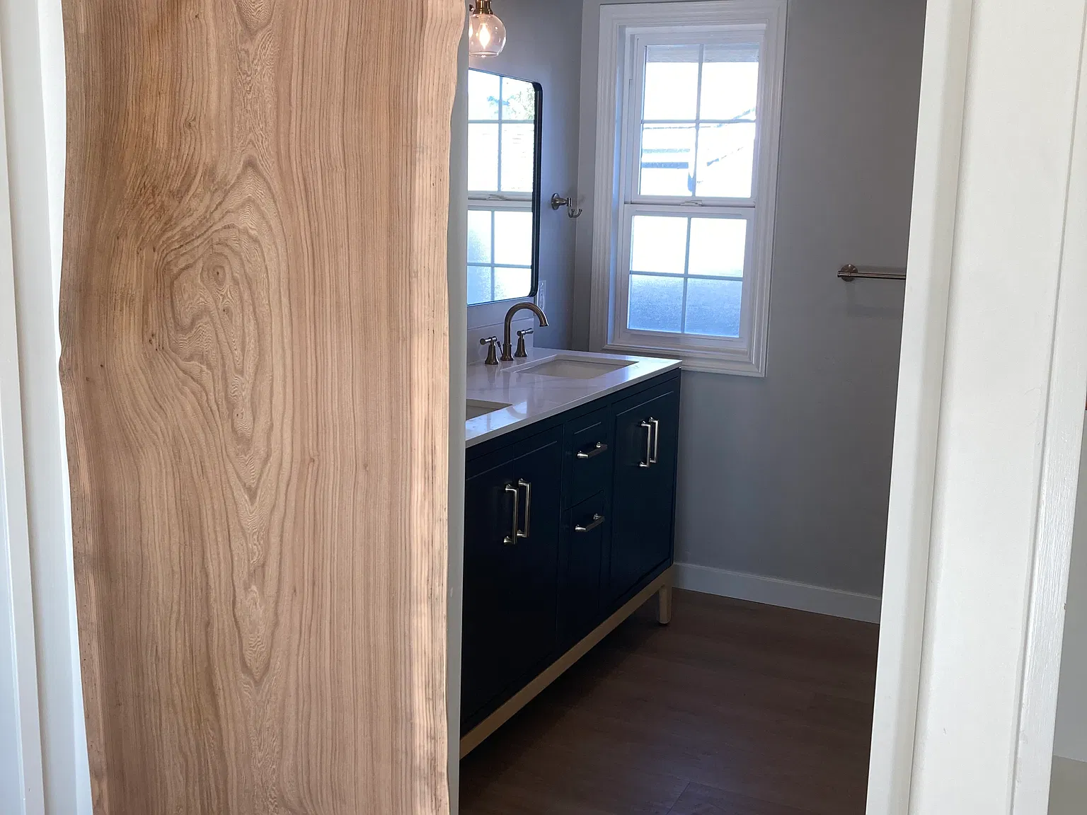 2 bed, 1504 sqft, $3,700 — Photo 4