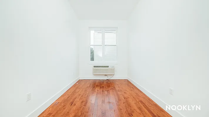 Rented by Nooklyn NYC LLC | media 22