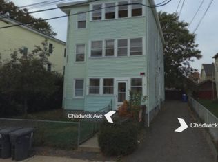 49-51 Chadwick Ave FLOOR 3, Hartford, CT 06106