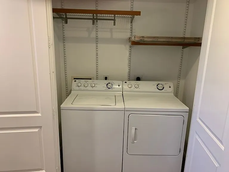 124 N California St #14 — Photo 16