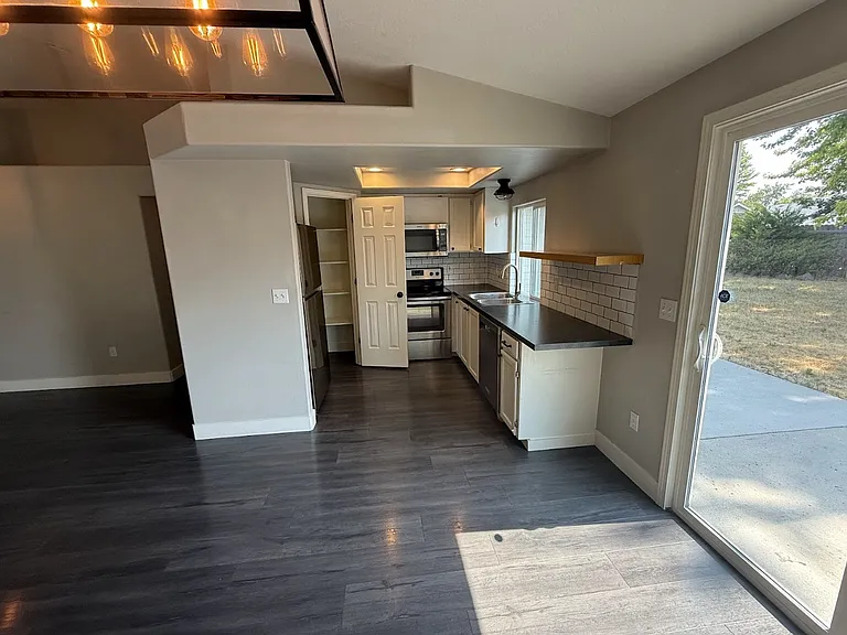 5644 S Daffodil Pl — Photo 12