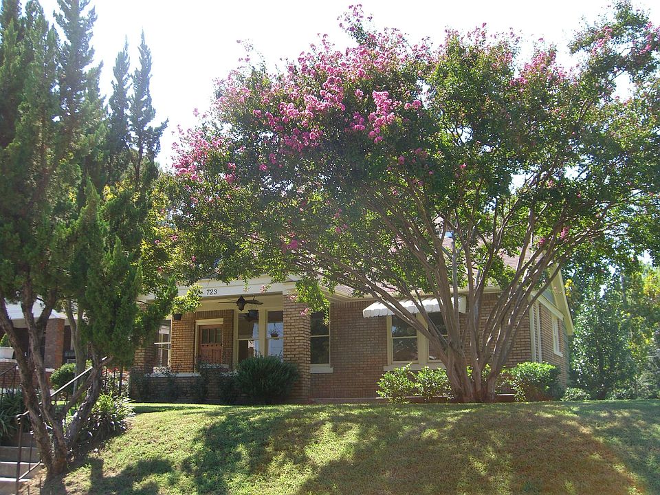 Front Street View