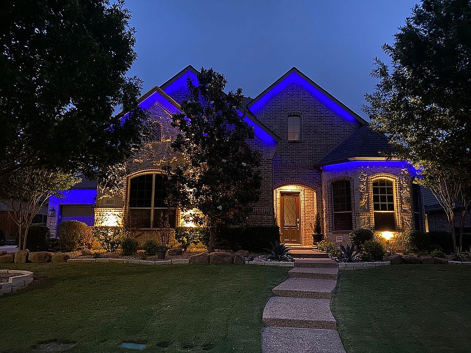 1st image of 881 Hawthorn Dr