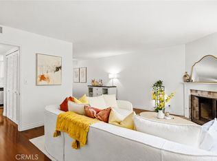 432 S Oak Knoll Ave APT 4, Pasadena, CA 91101