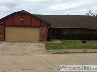 741 Mabel C Fry Blvd, Yukon, OK 73099