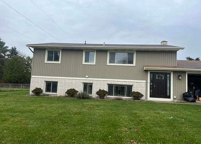 1st image of 11132 Stanford Ave #11130