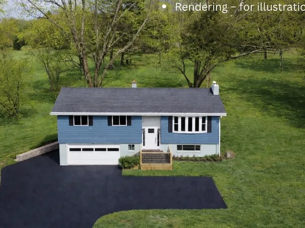 1776 Nanticoke Dr, Endicott, NY 13760