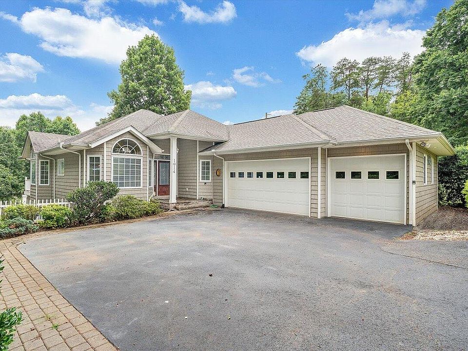 1st image of 1914 Buccaneer Rd