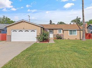 875 Homassel Ave, Lindsay, CA 93247