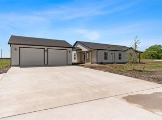 1504 Old Thorndale Rd, Taylor, TX 76574