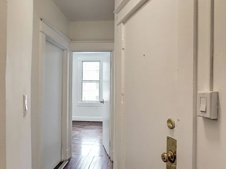 810 Otis Pl NW #4 — Photo 18
