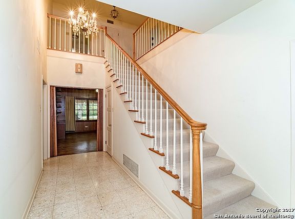 2nd image of 162 Cave Ln