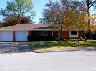 7817 Regency Ln, Fort Worth, TX 76134