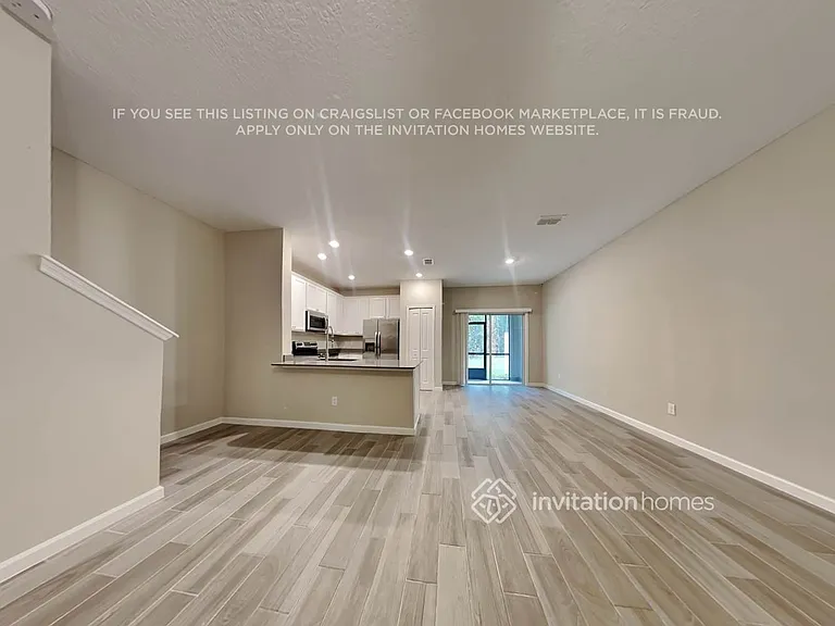 13270 Shore Grass Dr — Photo 5