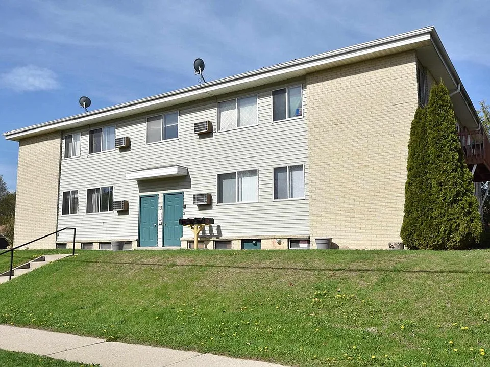 1104 Green Tree Rd #1410