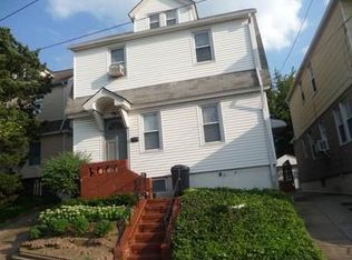 6110 80th Ave, Ridgewood, NY 11385