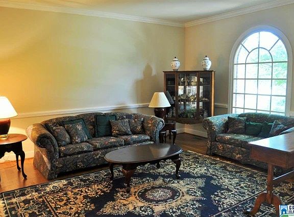 3rd image of 4608 Amberwood Dr